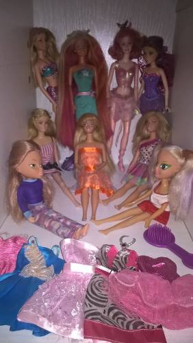 Barbie Variadas Usadas Con Ropa