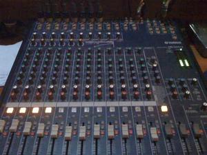 Consola Mixer Yamaha Mg166cx