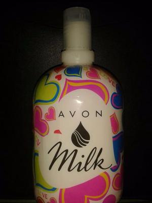 Crema Hidratante Para El Cuerpo Avon Milk 1 Litro