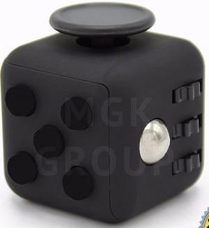 Cubo Antiestres Ansiedad Fidget Cube Color Negro