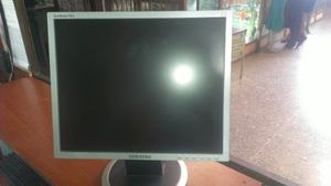 Monitor Samsung 740n