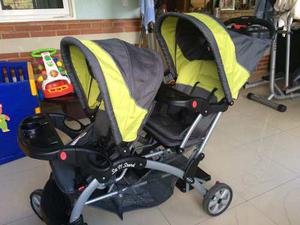 Coche Gemelar, Morochos Marca Baby Trend En Perfecto Estado