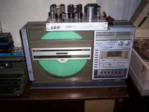 Radio Y Tocadisco Sharp Vz Para Reparar