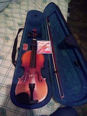 Violin 3/4 Cremona Nuevo + Perrubia + Cuerdas Nuevas