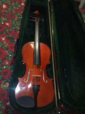 Violines Stradivarius 3/4 Y Cremona 4/4