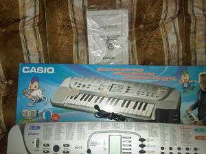 Teclado Casio, Sa-75, Song Bank Keyboard, Poco Uso