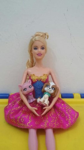 Barbie Princesa Mascotas