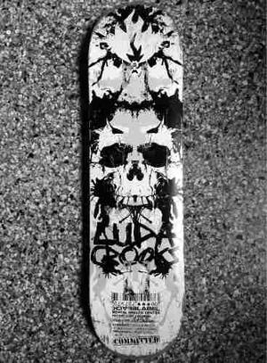 Patineta Black Label Skateboards