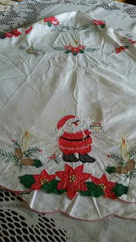 Mantel De Navidad Bordado. Redondo 1.60 Cm Diametro