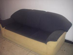 Sofa De Tres Puestos Cada Uno