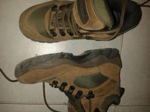 Botas Deportivas Skyland Talla 35 Poco Uso