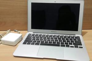 Macbook Air 11 Pulg, Con Batería Buen Estado En Oferta