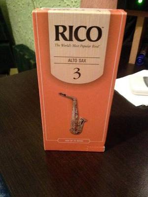 Cañas Rico Para Saxo Alto #3 Caja De 25 Unidades