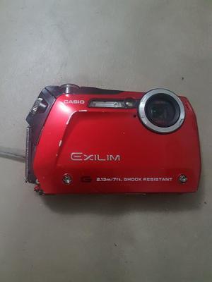 Camara Casio Exilim 10.1mp Zoom 3x Con Bateria Cargador