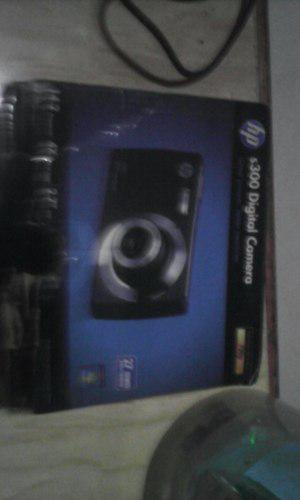 Camara Digital Hp 14.2 Megapixeles Modelo S300 Usada