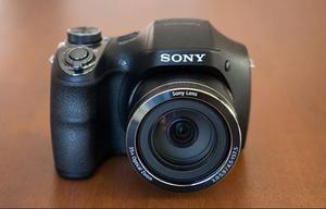 Camara Semiprofesional Sony Cyber Shot Dsc-300