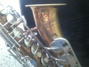 Saxofon Alto Marca Conn