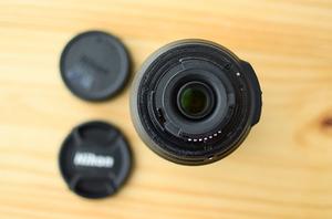 Lente Nikon Vr Dx Nikkor - Zoom Af-s mm F/4-5,6g If-ed