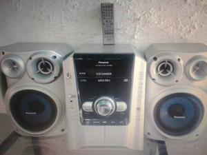 Equipo De Sonido Panasonic 5 Cds Y Aux