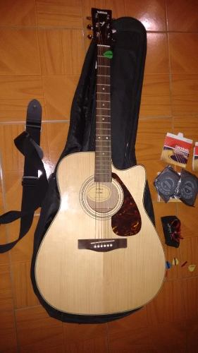 Guitarra Yamaha Fx370c Con Accesorios