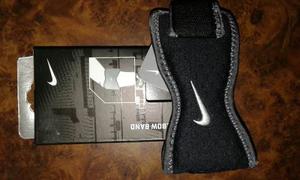 Protector De Codo Nike