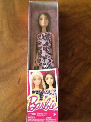 Barbie Basica Original Mattel