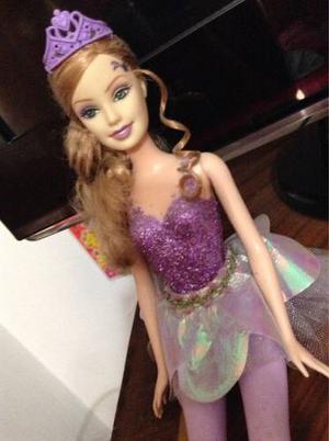 En Venta Bella Barbie Como Nueva Sin Caja