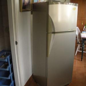 Refrigerador 14 Electrolux Gold Modelo Evrf730sin Escarcha