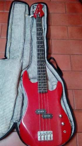 Bajo Eléctrico Rojo Rockwood By Hohner