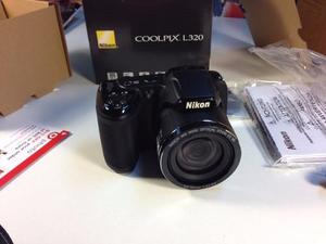 Camara Nikon Coolpix L320