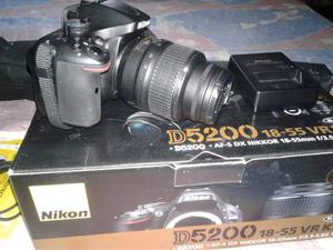 Nikon D Nueva 24.1 Mp Cmos Digital Slr Con 640 Disparos