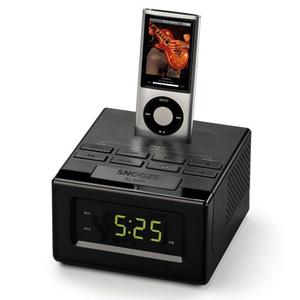 Radio Despertador Y Cargador Para Iphone Y Ipod Marca Rca