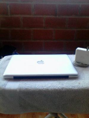 Macbook (13-inch, Aluminum, Late )