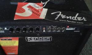 Amplificador De 60 Para Bajo Marca Fender