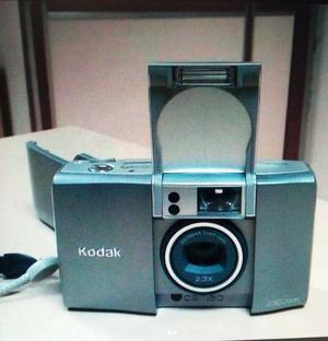 Camara Kodak Cameo 35mm De Rollo Fue Usada Muy Pocas Veces