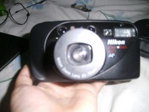 Camara Nikon 470 Antigua