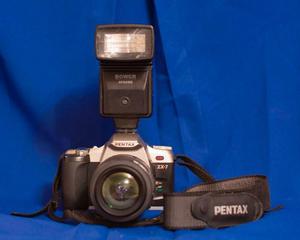 Camara Pentax Zx-7 + Fa mm Y Flash Bower