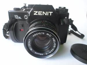 Cámara Fotográfica Marca Zenit 12 Xl De Rollo 35mm