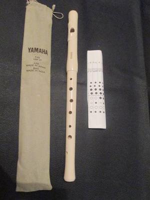 Flauta Transversa Yamaha Fife Yrf-21