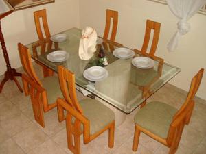 Comedor De Madera Y Vidrio