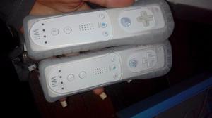 2 Controles De Wii Nuevos + Forros De Silicon