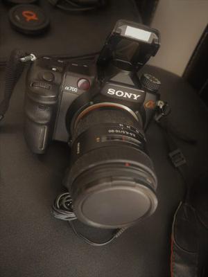 Vendo Cámara Profesional Sony Apha A700