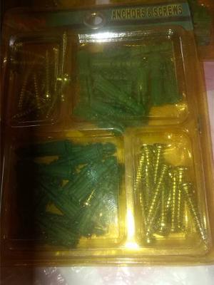 Tornillos Y Ramplug Verde 60 Piezas Importado Exc Calidad