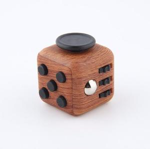 Fidget Cube Edicion Especial Wood, Cubo Antiestress Oferta