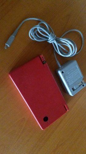 Nintendo Dsi Original Color Rojo Para Reparar O Repuesto