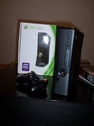 Vendo Xbox 360 Slim 4gb Nuevo + 2 Juegos Originales