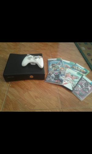 Xbox 360 Slim +control +juegos Varios