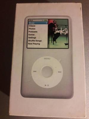 Ipod Clasic 120 G Color Plateado Con Sus Audifonos Y Cable