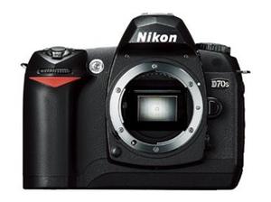 Camara Nikon D70s
