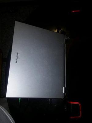 Lapto Lenovo  C200